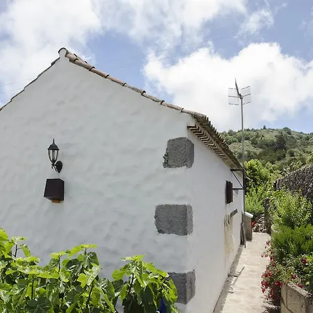 La Cuna *
