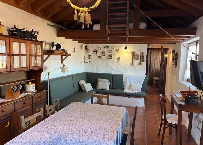 La Cuna * 洛斯瑟罗斯